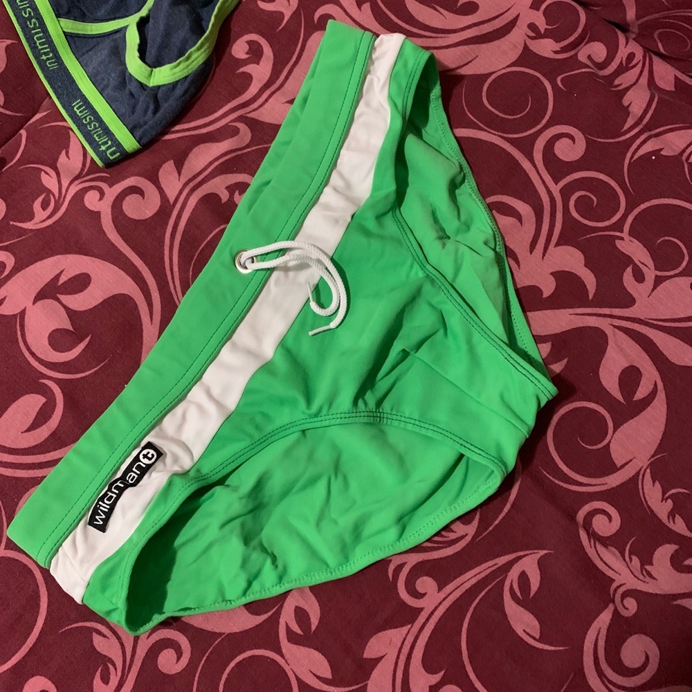Wildmant swimwear xl 34-36
